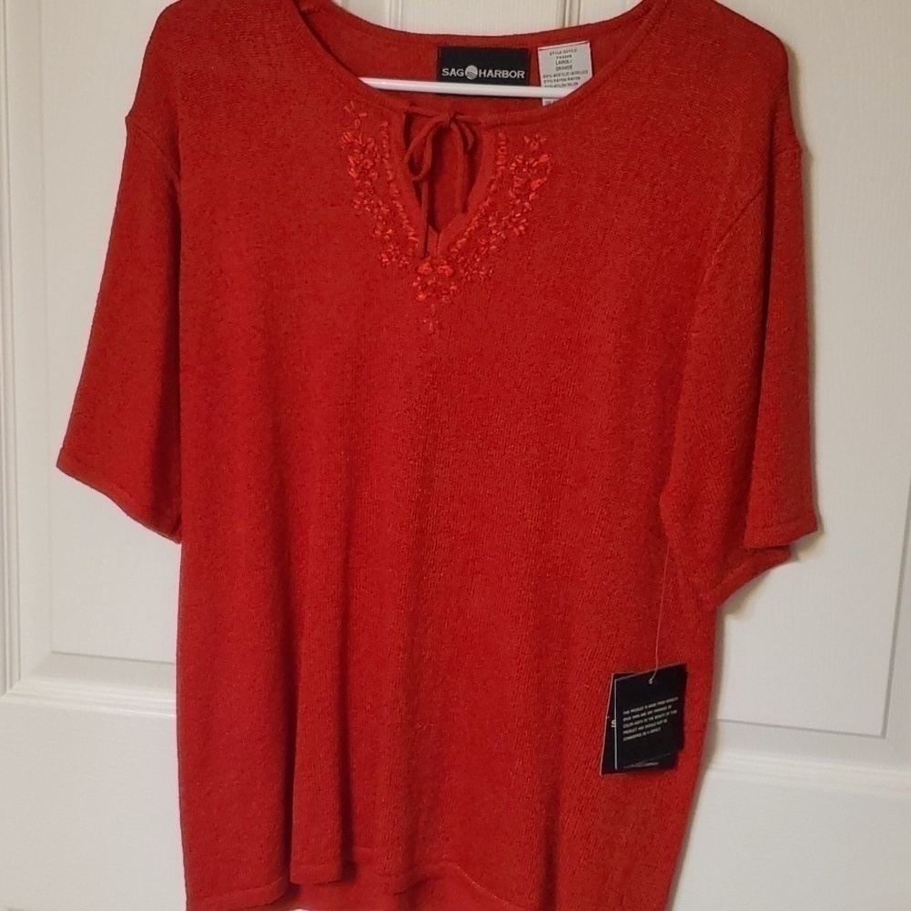 Sag Harbr red SS embroidered top NWT size large